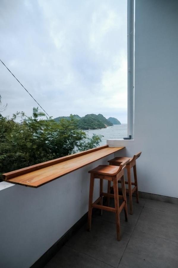 Hotel Escape Bajo à Labuan Bajo Extérieur photo
