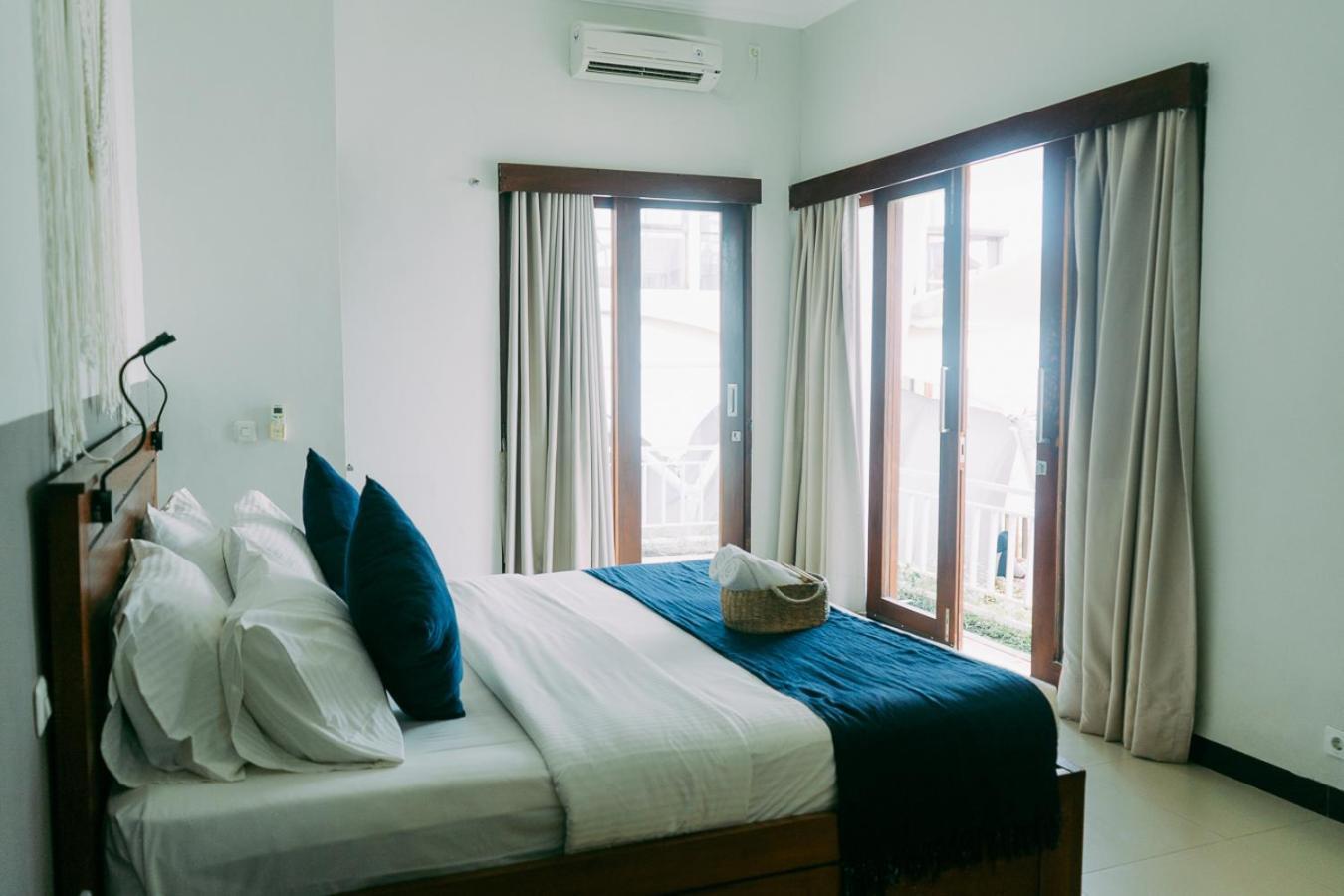 Hotel Escape Bajo à Labuan Bajo Extérieur photo